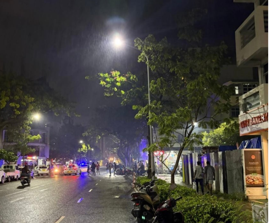 ހުޅުމާލޭގެ ރެސްޓޯރެންޓެއްގައި އަލިފާނުފެ ހާދިސާއެއް ހިންގައިފި