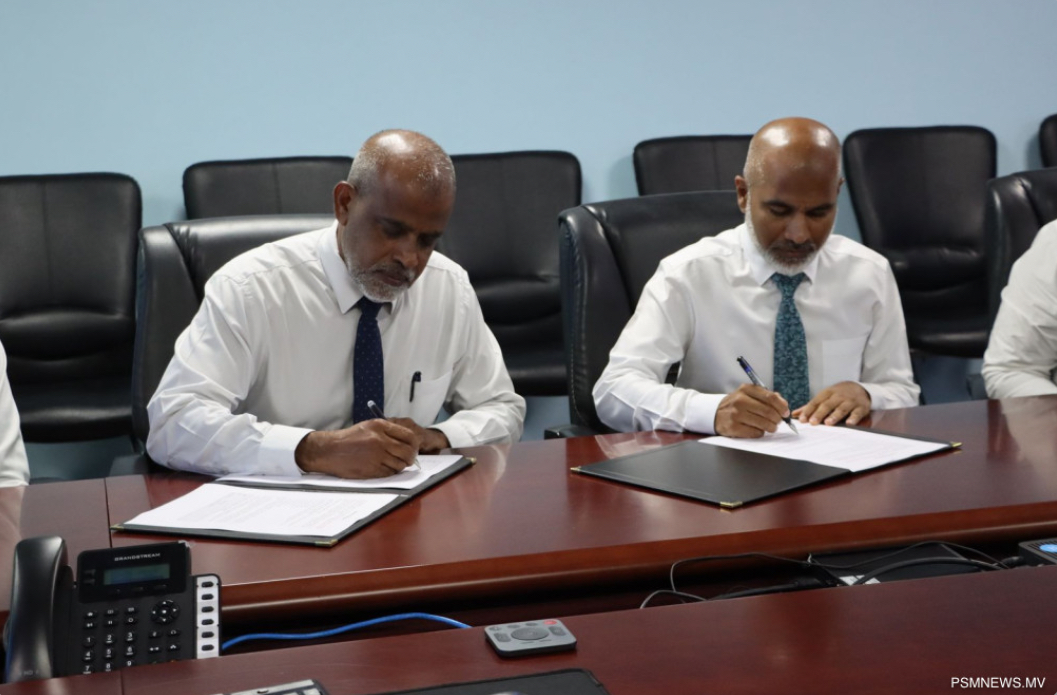 ރާއްޖޭގެ 19 ރަށެއްގެ ސުކޫލްތަކުގައި ނުނިމި ހުރި މަސައްކަތްތައް ކުރުމަށް 3 ކުންފުންޏަކާ ހަވާލުކޮށްފި