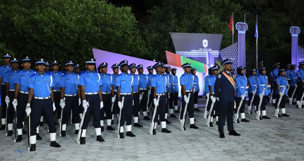 ފުލުހުންގެ 38 ވަނަ އަސާސީ ތަމްރީނު ކޯސް ނިންމުމުގެ ރަސްމިއްޔާތު ބާއްވައިފި