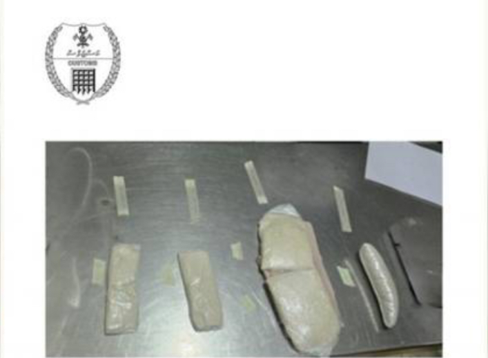 ވައިގެމަގުން ރާއްޖެ އެތެރެކުރަން އުޅުނު 2.4 ކިލޯގެ މަސްތުވާތަކެތި އަތުލައިގެންފި