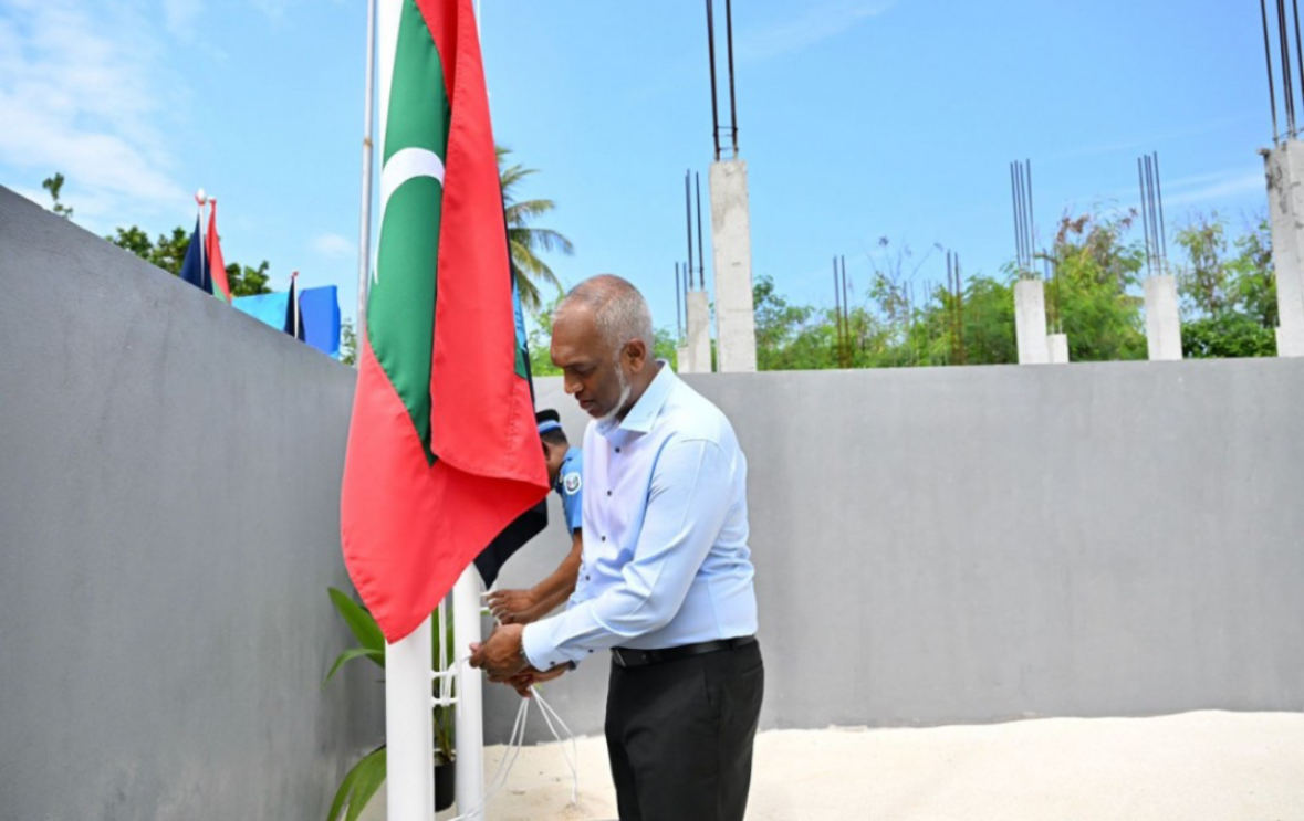 ތަކަންދޫ އާ ޕޮލިސް ސްޓޭޝަން ރައީސް ހުޅުއްވައިދެއްވައިފި!